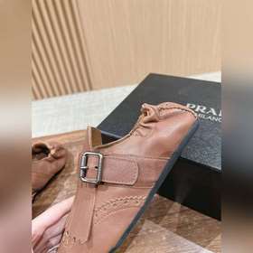 Ретро туфли с бахромой от Prada Популярная модель! Модель с подиу