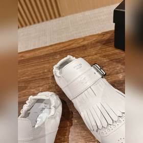 Ретро туфли с бахромой от Prada Популярная модель! Модель с подиу