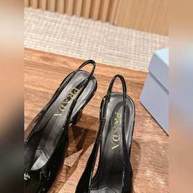 Prada весна-лето новые лакированные туфли на каблуке Оригинальная
