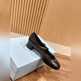 Новая модель женских туфель Prada из кожи Nappa Оригинальная мягк