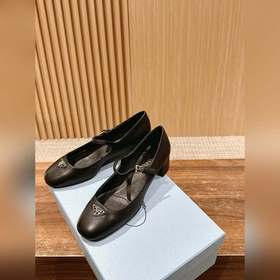 Новая модель женских туфель Prada из кожи Nappa Оригинальная мягк