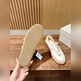Prada Рафи-плетеные туфли-лодочки на плоской подошве Уровень поку