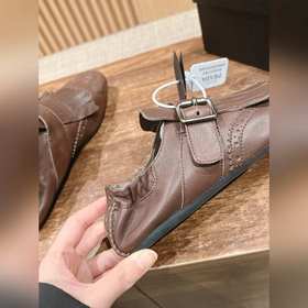 Ретро туфли с бахромой от Prada Популярная модель! Модель с подиу