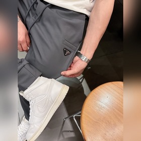 Prada 2025ss весна-лето новые модели мужских брюк для отдыха и де