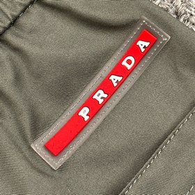 Новая коллекция PRADA 2025 ранней весны. Импортный материал, лако