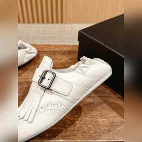 Prada Подиумная модель ретро туфли с бахромой, с ремешком и полуо