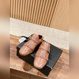 Prada Подиумная модель ретро туфли с бахромой, с ремешком и полуо