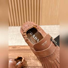 Prada Подиумная модель ретро туфли с бахромой, с ремешком и полуо