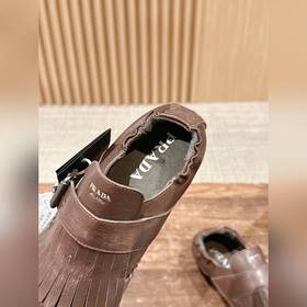 Prada Подиумная модель ретро туфли с бахромой, с ремешком и полуо