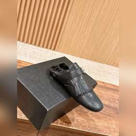 Prada Подиумная модель ретро туфли с бахромой, с ремешком и полуо