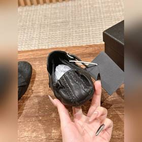 Prada Подиумная модель ретро туфли с бахромой, с ремешком и полуо
