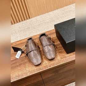 Prada Подиумная модель ретро туфли с бахромой, с ремешком и полуо