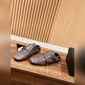 Prada Подиумная модель ретро туфли с бахромой, с ремешком и полуо