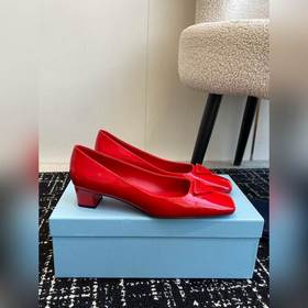 Услуги покупке товаров  PRADA 25ss Весна-Лето Новая модель Туфли