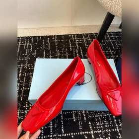 Услуги покупке товаров  PRADA 25ss Весна-Лето Новая модель Туфли