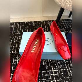 Услуги покупке товаров  PRADA 25ss Весна-Лето Новая модель Туфли
