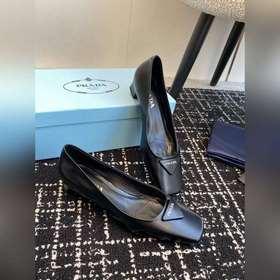 Услуги покупке товаров  PRADA 25ss Весна-Лето Новая модель Туфли