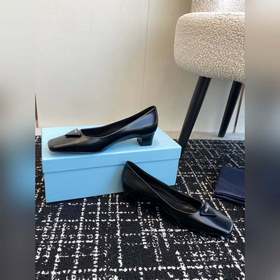 Услуги покупке товаров  PRADA 25ss Весна-Лето Новая модель Туфли