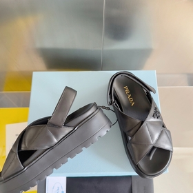Топовая версия： женская  Prada Серия Nappa Перекрестные ремешки