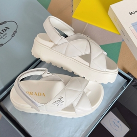 Топовая версия： женская  Prada Серия Nappa Перекрестные ремешки 