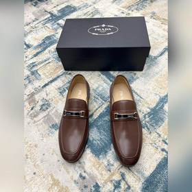 PRADA ~ Размер： 38-45 Новые высококачественные мужские кожаные т