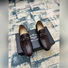 PRADA ~ Размер： 38-45 Новые высококачественные мужские кожаные т