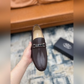 PRADA ~ Размер： 38-45 Новые высококачественные мужские кожаные т