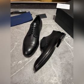 Мужские кожаные туфли PRADA, импортный товар, материал： кожа высш