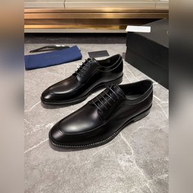 Мужские кожаные туфли PRADA, импортный товар, материал： кожа высш