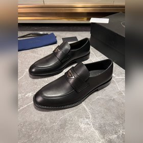 Мужские кожаные туфли PRADA, импортный товар, материал： кожа высш