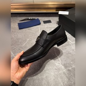 Мужские кожаные туфли PRADA, импортный товар, материал： кожа высш