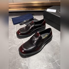 Мужские кожаные туфли PRADA, импортный товар, материал： кожа деся