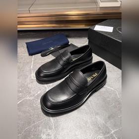 Мужские кожаные туфли PRADA, импортный товар, материал： кожа деся