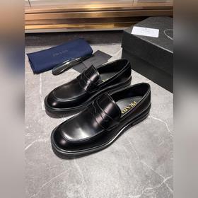 Мужские кожаные туфли PRADA, импортный товар, материал： кожа деся