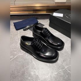 Мужские кожаные туфли PRADA, импортный товар, материал： кожа деся