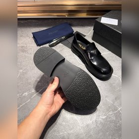 Мужские кожаные туфли PRADA, импортный товар, материал： кожа деся