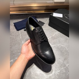 Мужские кожаные туфли PRADA, импортный товар, материал： кожа высш
