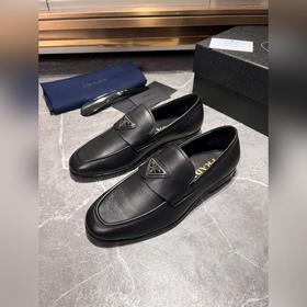 Мужские кожаные туфли PRADA, импортный товар, материал： кожа высш