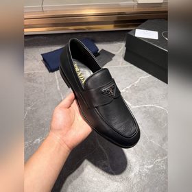 Мужские кожаные туфли PRADA, импортный товар, материал： кожа высш