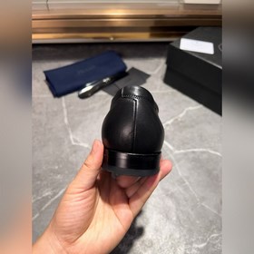 Мужские кожаные туфли PRADA, импортный товар, материал： кожа высш