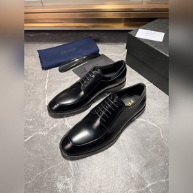 Мужские кожаные туфли PRADA, импортный товар, материал： кожа высш