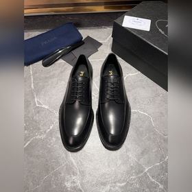 Мужские кожаные туфли PRADA, импортный товар, материал： кожа высш
