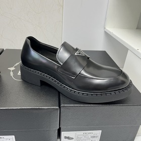 PRADA Лоферы ① Мужские лоферы новой модели, итальянская кожа с от