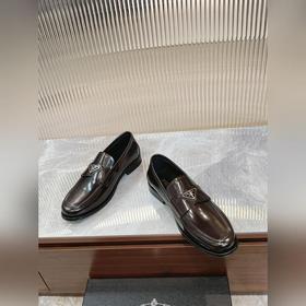 Prada – высококачественные мужские кожаные туфли для повседневной