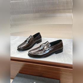 Prada – высококачественные мужские кожаные туфли для повседневной