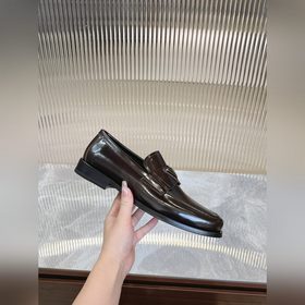 Prada – высококачественные мужские кожаные туфли для повседневной