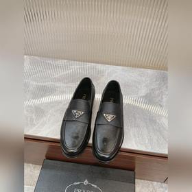 Prada – высококачественные мужские кожаные туфли для повседневной