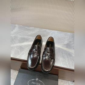 Prada – высококачественные мужские кожаные туфли для повседневной