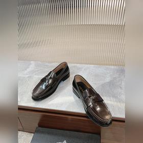 Prada – высококачественные мужские кожаные туфли для повседневной