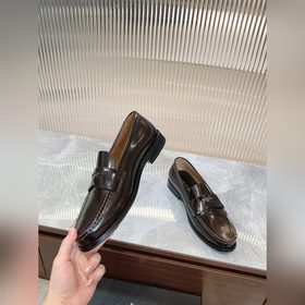 Prada – высококачественные мужские кожаные туфли для повседневной